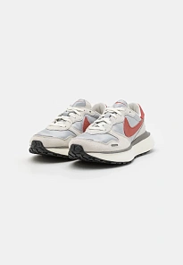 Фото № 4 с приближением к товару «‎PHOENIX WAFFLE»