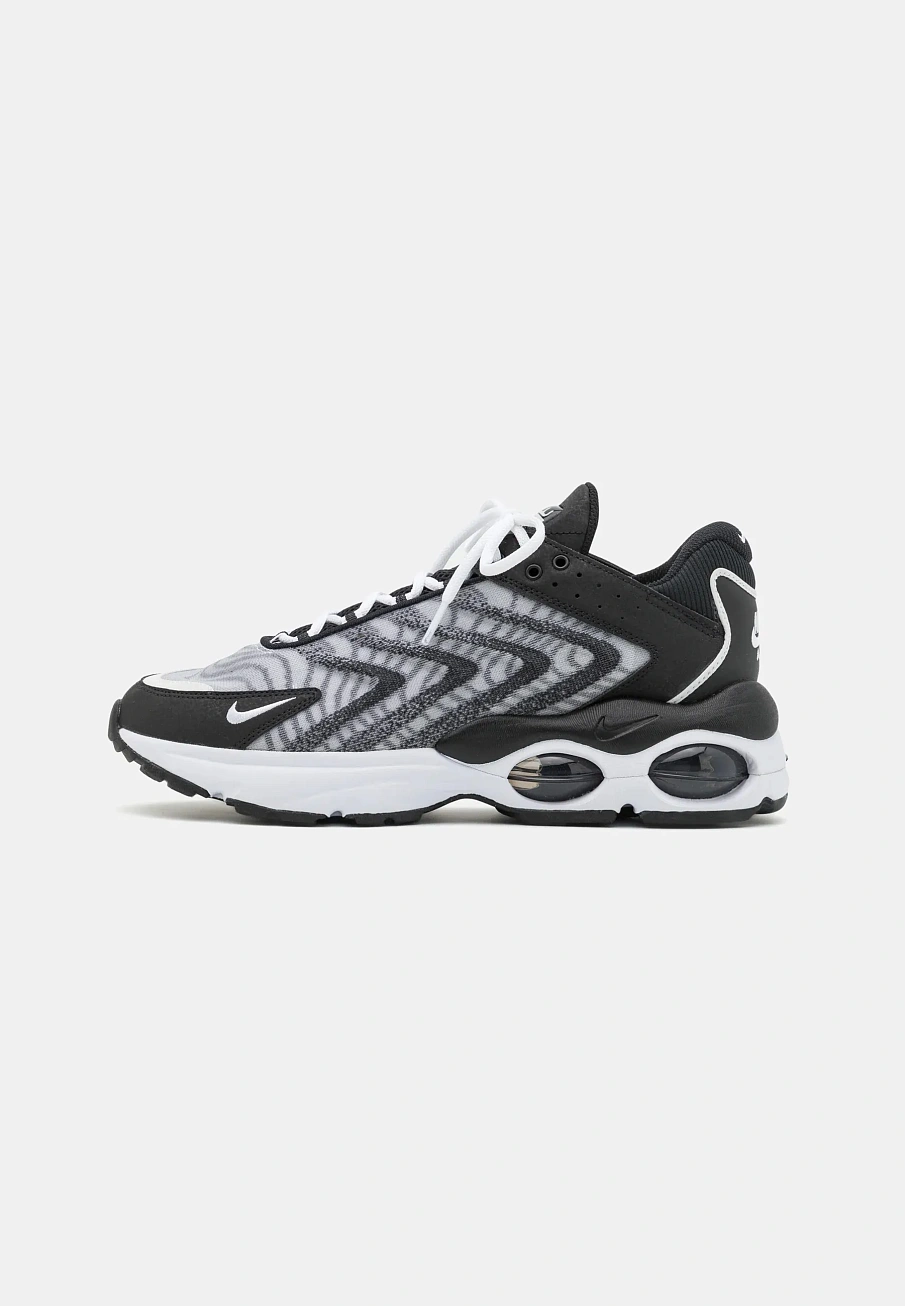 Фото № 1 с приближением к товару «‎AIR MAX TW NN »