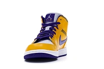 Фото № 2 с приближением к товару «‎Jordan 1 Mid Lakers»