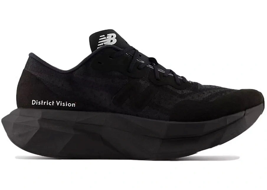 Фото № 1 с приближением к товару «‎New Balance FuelCell Supercomp Elite V4»