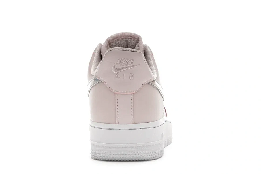 Фото № 4 с приближением к товару «‎Nike Air Force 1 Low Pink Iridescent »