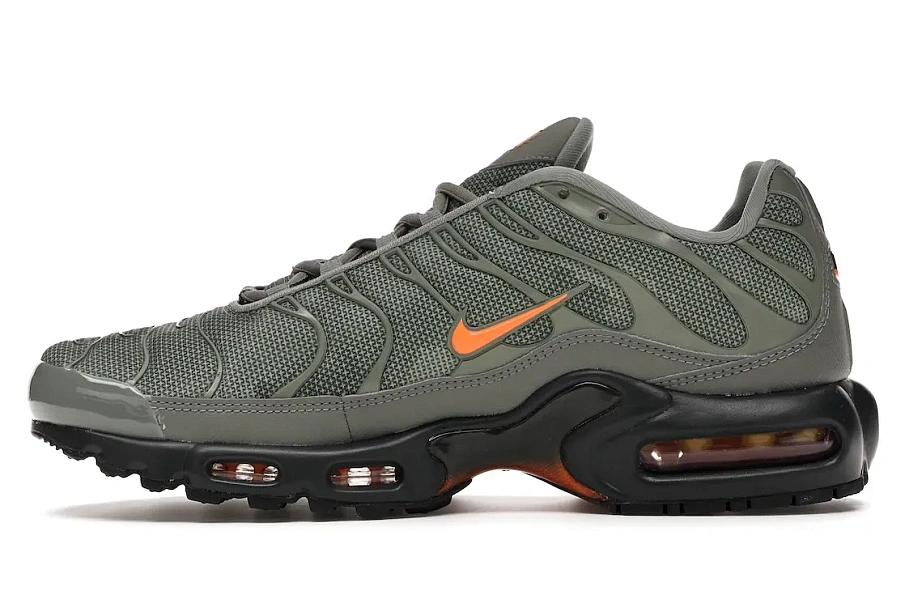 Фото № 3 с приближением к товару «‎Nike Air Max Plus Dark Stucco»
