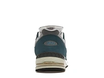 Фото № 4 с приближением к товару «‎New Balance 991»