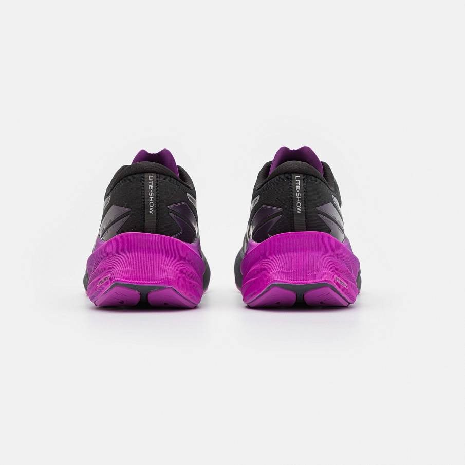 Фото № 3 с приближением к товару «‎Asics Novablast 3 Lite Show»