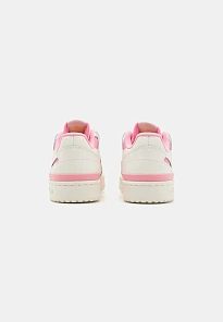 Фото № 3 с приближением к товару «‎FORUM LOW CL»