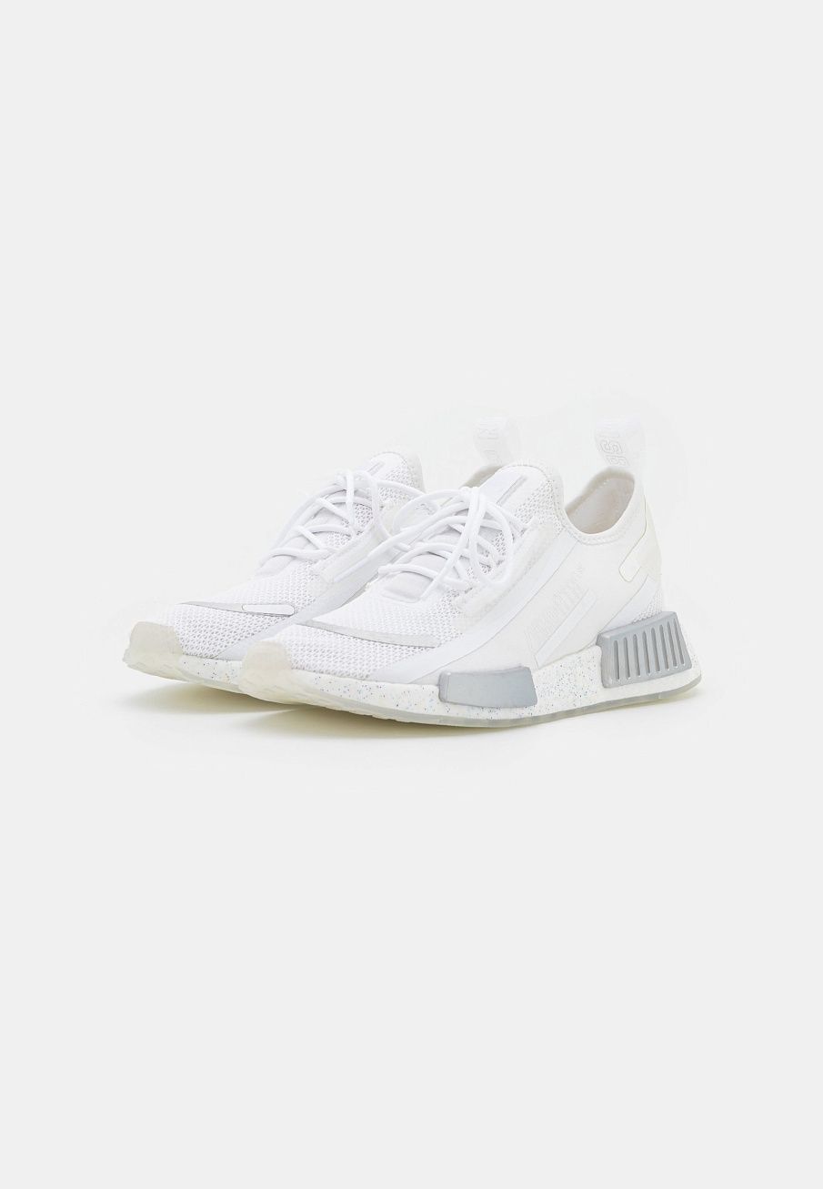 Фото № 3 с приближением к товару «‎Adidas Nmd_r1 Spectoo »