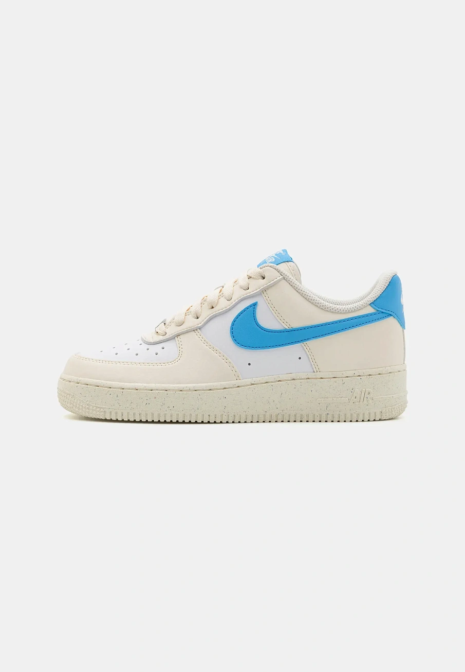 Фото № 1 с приближением к товару «‎AIR FORCE 1 07 NEXT NATURE»