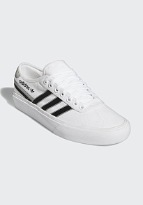 Фото № 3 с приближением к товару «‎Adidas Delpala Shoes »