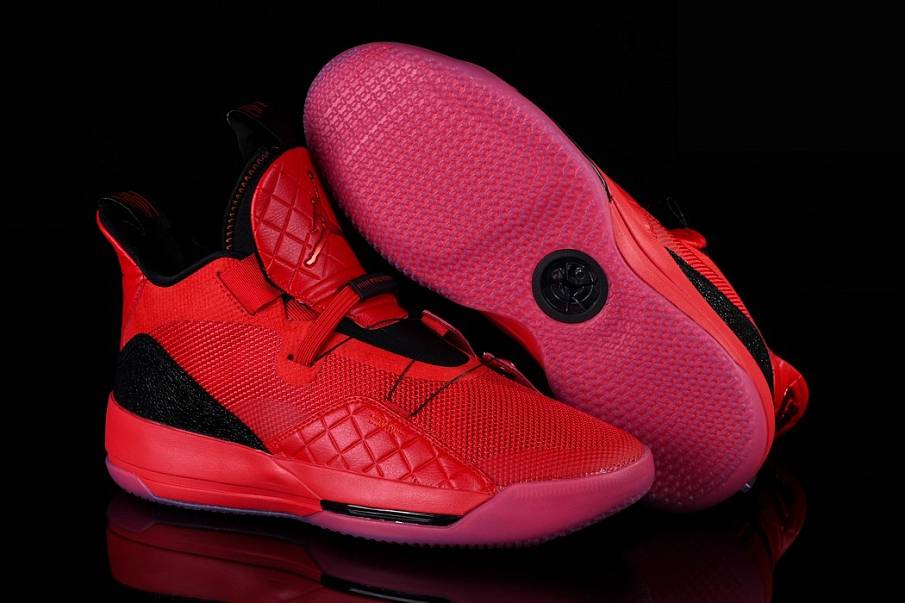 Фото № 3 с приближением к товару «‎Nike Air Jordan 33 University »
