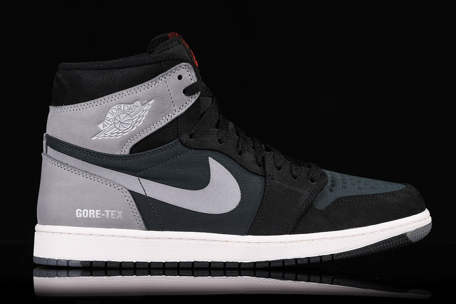 Фото № 5 с приближением к товару «‎Nike Air Jordan 1 Retro Element Gore-Tex Particle »
