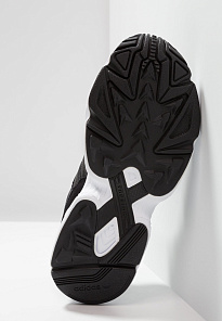 Фото № 5 с приближением к товару «‎Adidas Yung-96 »