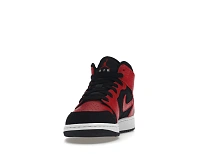 Фото № 4 с приближением к товару «‎Jordan 1 Mid Reverse Bred »