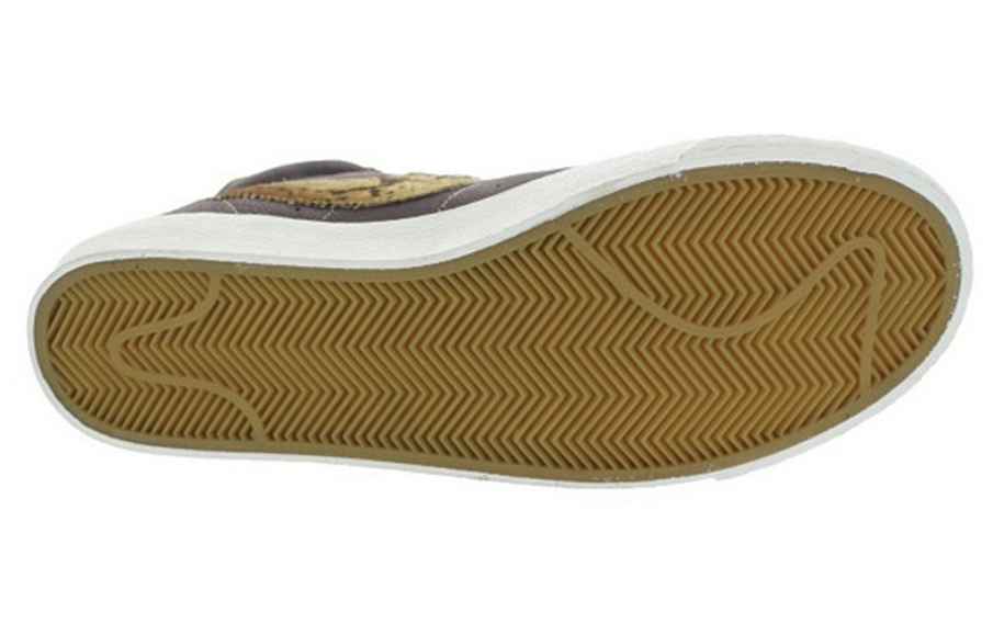 Фото № 3 с приближением к товару «‎Nike Blazer Mid Premium Vintage»