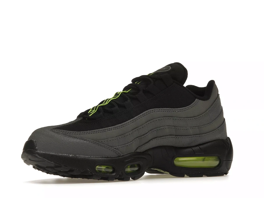 Фото № 3 с приближением к товару «‎Nike Air Max 95 Grey Black Volt»