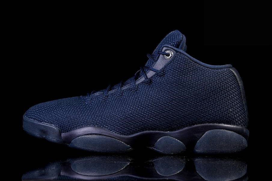 Фото № 2 с приближением к товару «‎Nike Air Jordan Horizon Obsidian »