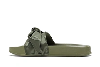 Фото № 6 с приближением к товару «‎Puma Bow Slide Rihanna Fenty Olive »