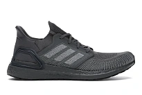 Фото № 1 с приближением к товару «‎adidas Ultra Boost 20 Triple Grey»