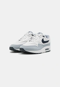 Фото № 2 с приближением к товару «‎AIR MAX 1»