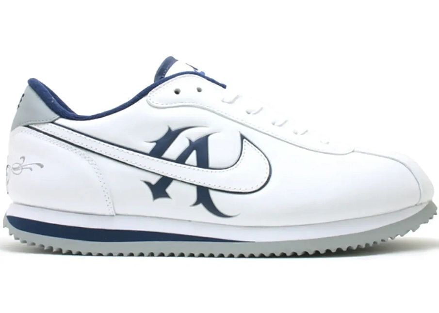 Фото № 1 с приближением к товару «‎Nike Cortez Basic Mr. Cartoon»