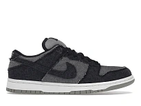 Фото № 1 с приближением к товару «‎Nike SB Dunk Low Medicom 2»