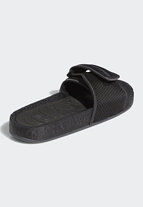 Фото № 4 с приближением к товару «‎Adidas Pharrell Chancletas Hu »