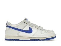 Фото № 1 с приближением к товару «‎Nike Dunk Low»