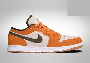 Nike Air Jordan 1 Retro SE  - 1