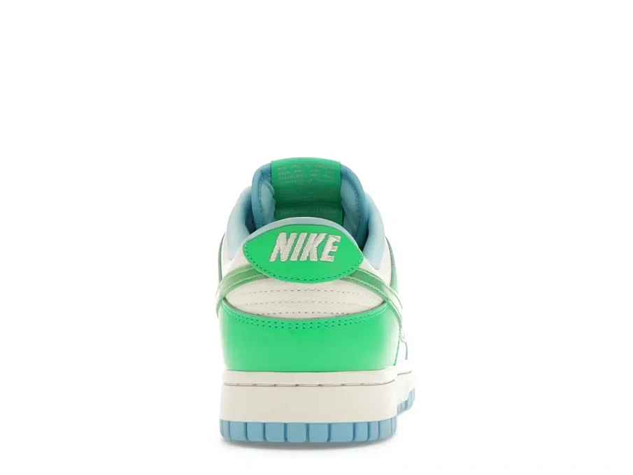 Фото № 4 с приближением к товару «‎Nike Dunk Low Retro»