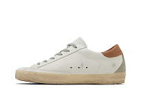 Фото № 4 с приближением к товару «‎Golden Goose Women's Superstar White Light Brown»