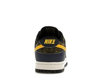 Фото № 4 с приближением к товару «‎Nike Dunk Low»