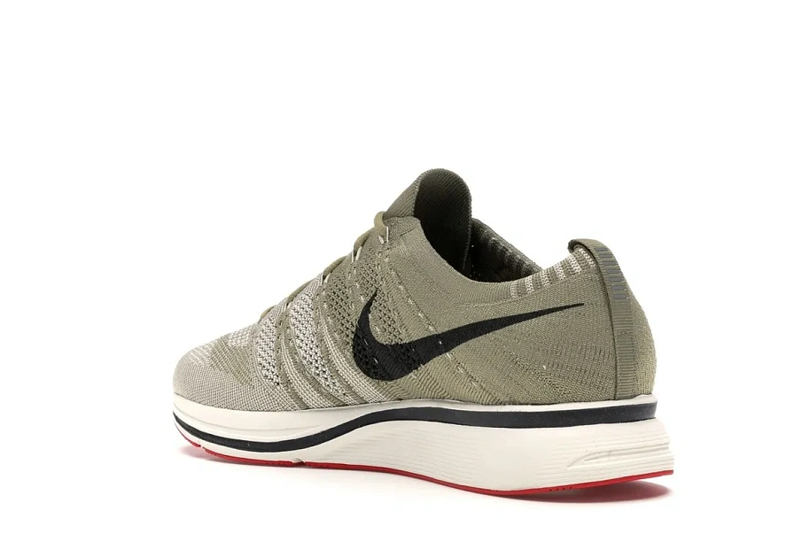 Фото № 6 с приближением к товару «‎Nike Flyknit Trainer Neutral Olive»