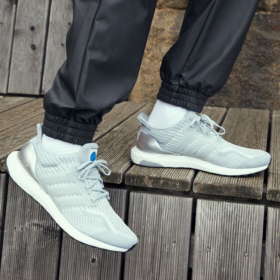 Фото № 3 с приближением к товару «‎Adidas Ultraboost Dna »