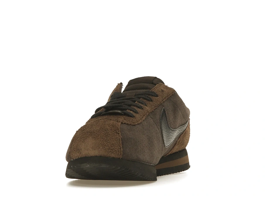 Фото № 4 с приближением к товару «‎Nike Cortez 23 Velvet Brown»