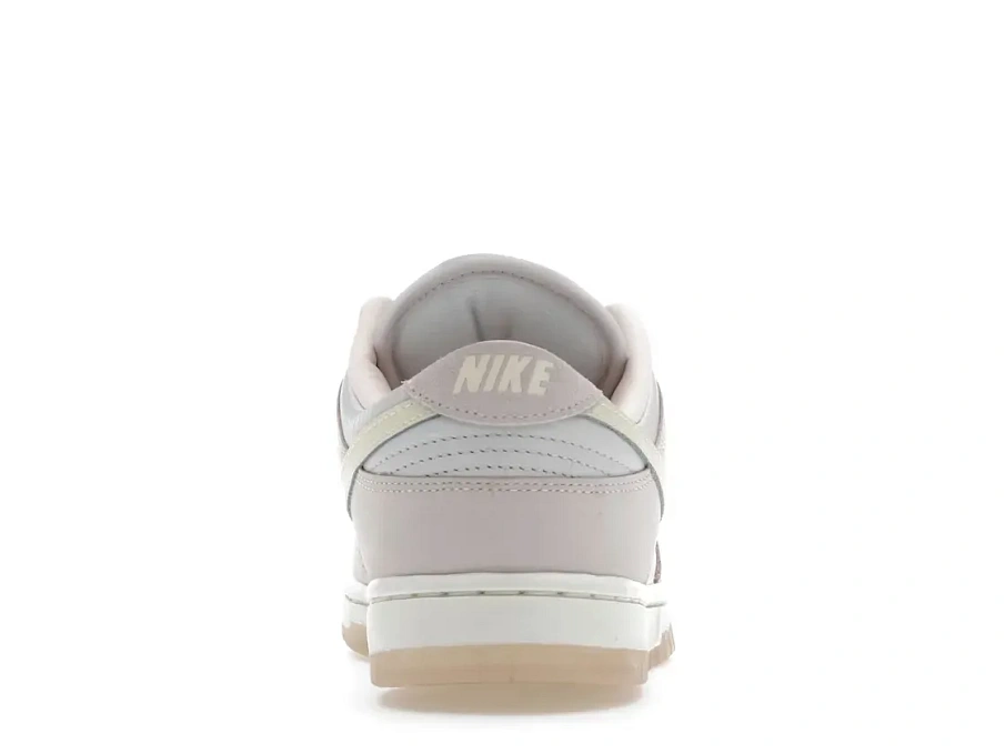 Фото № 4 с приближением к товару «‎Nike Dunk Low Premium»