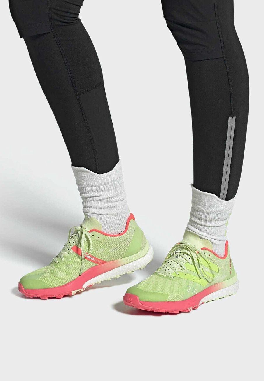 Фото № 2 с приближением к товару «‎Adidas Speed»