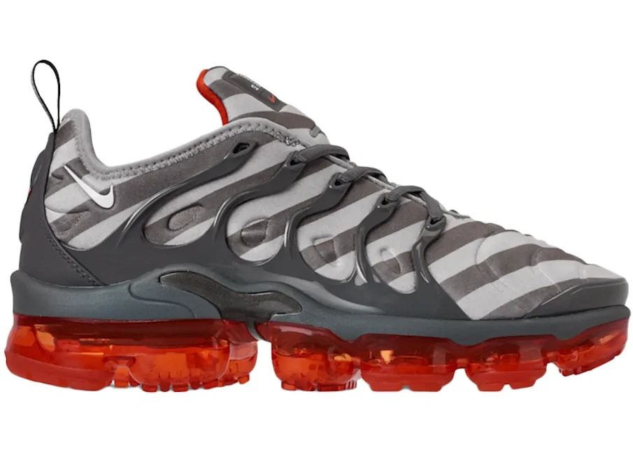 Фото № 1 с приближением к товару «‎Nike Air VaporMax Plus Wolf Grey Stripes»