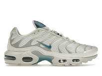Фото № 1 с приближением к товару «‎Nike Air Max Plus Metallic Teal »