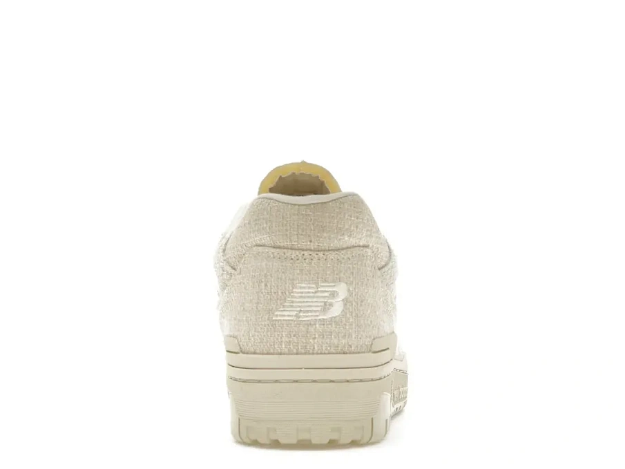 Фото № 4 с приближением к товару «‎New Balance 550»