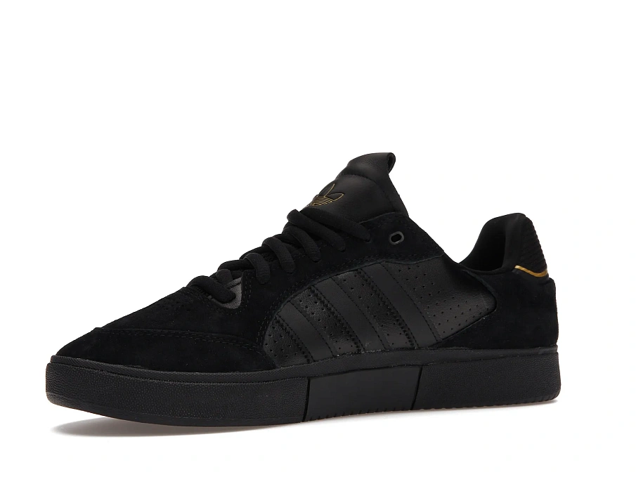 Фото № 4 с приближением к товару «‎adidas Tyshawn Low Black Gold Metallic»