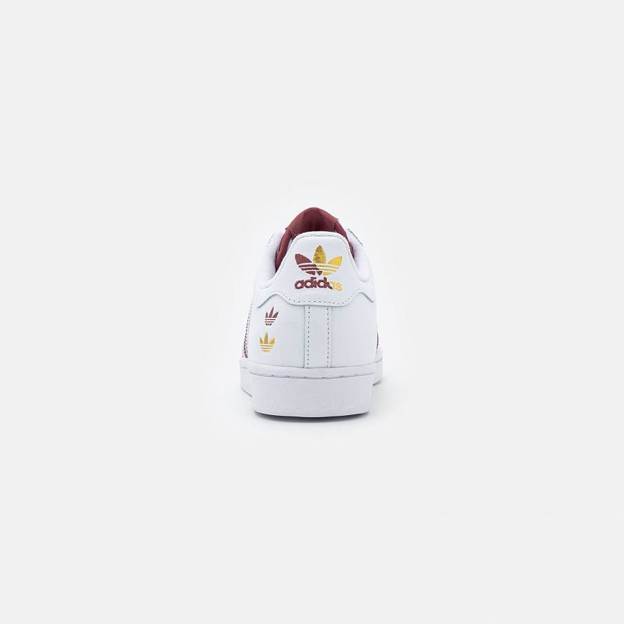 Фото № 3 с приближением к товару «‎Adidas Superstar »