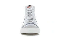Фото № 2 с приближением к товару «‎Nike Blazer Mid '77 Vintage White»
