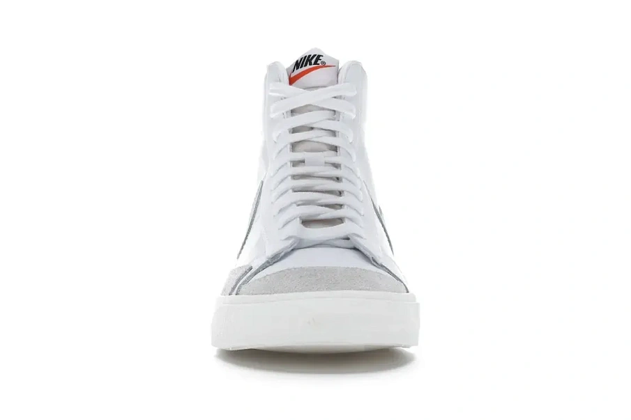 Фото № 2 с приближением к товару «‎Nike Blazer Mid '77 Vintage White»