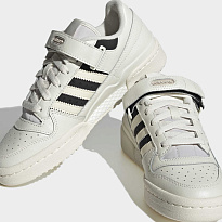 Фото № 4 с приближением к товару «‎Adidas Forum »
