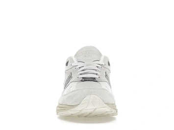 New Balance 991v2 - 2