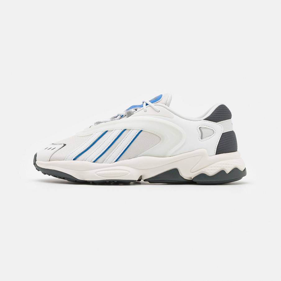 Фото № 1 с приближением к товару «‎Adidas Oztral »