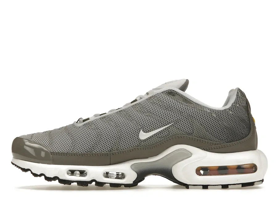 Фото № 3 с приближением к товару «‎Nike Air Max Plus Flat Pewter»