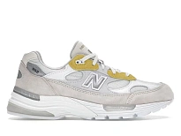 Фото № 1 с приближением к товару «‎New Balance 992»