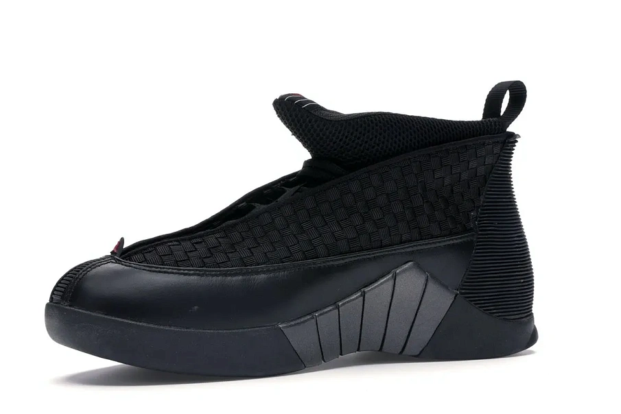 Фото № 3 с приближением к товару «‎Jordan 15 Retro Black Varsity Red»