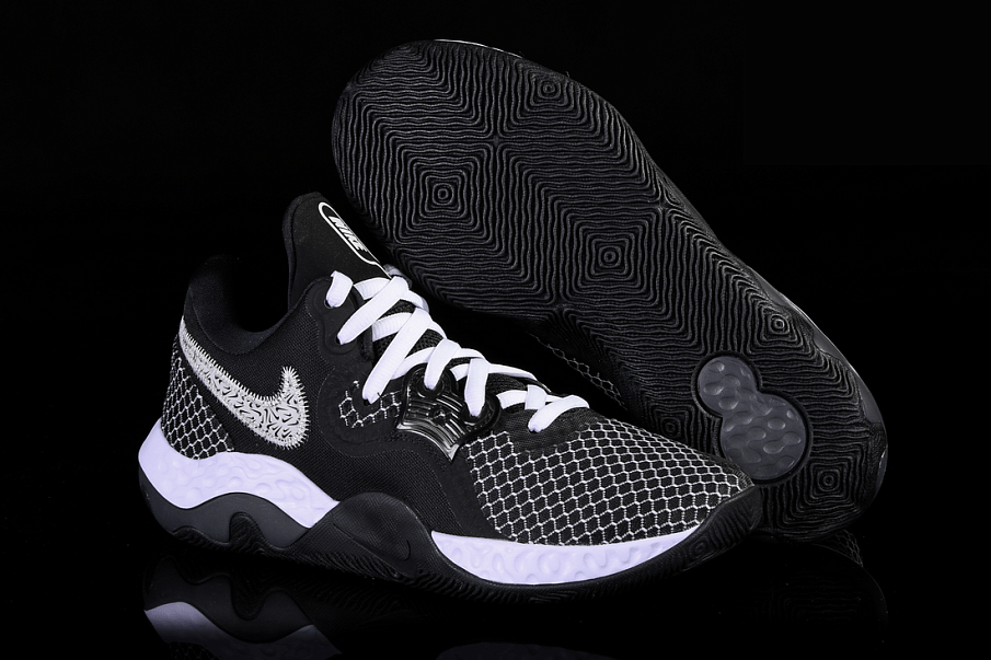 Фото № 4 с приближением к товару «‎Nike Renew Elevate II Oreo»