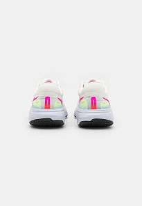 Фото № 3 с приближением к товару «‎Nike Zoomx Invincible Run Fk»